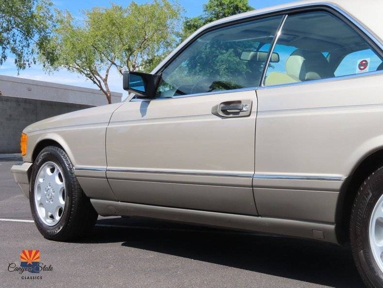Mercedes-benz-560-560sec-1991-silver-16