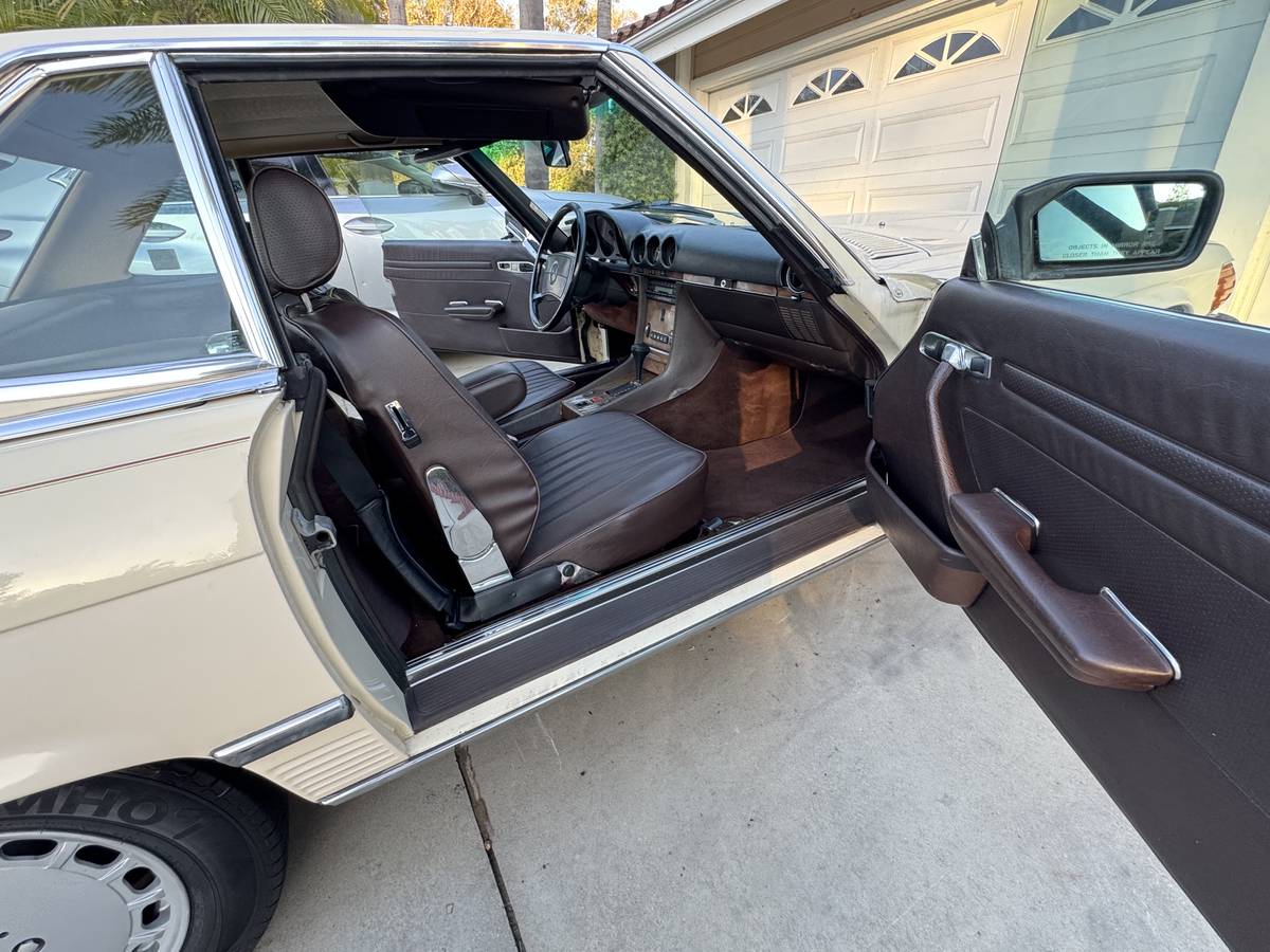 Mercedes-benz-560-560sl-1986-11