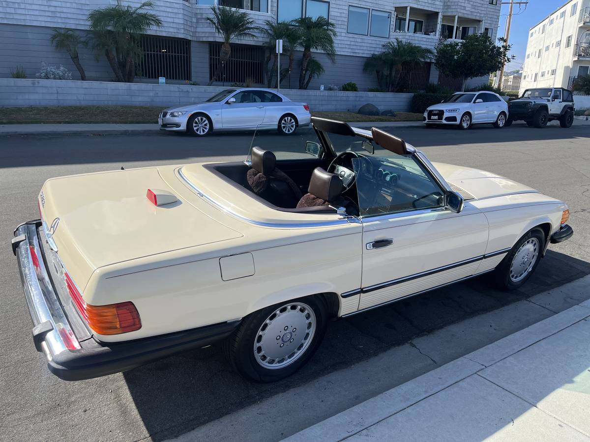 Mercedes-benz-560-560sl-1986-2