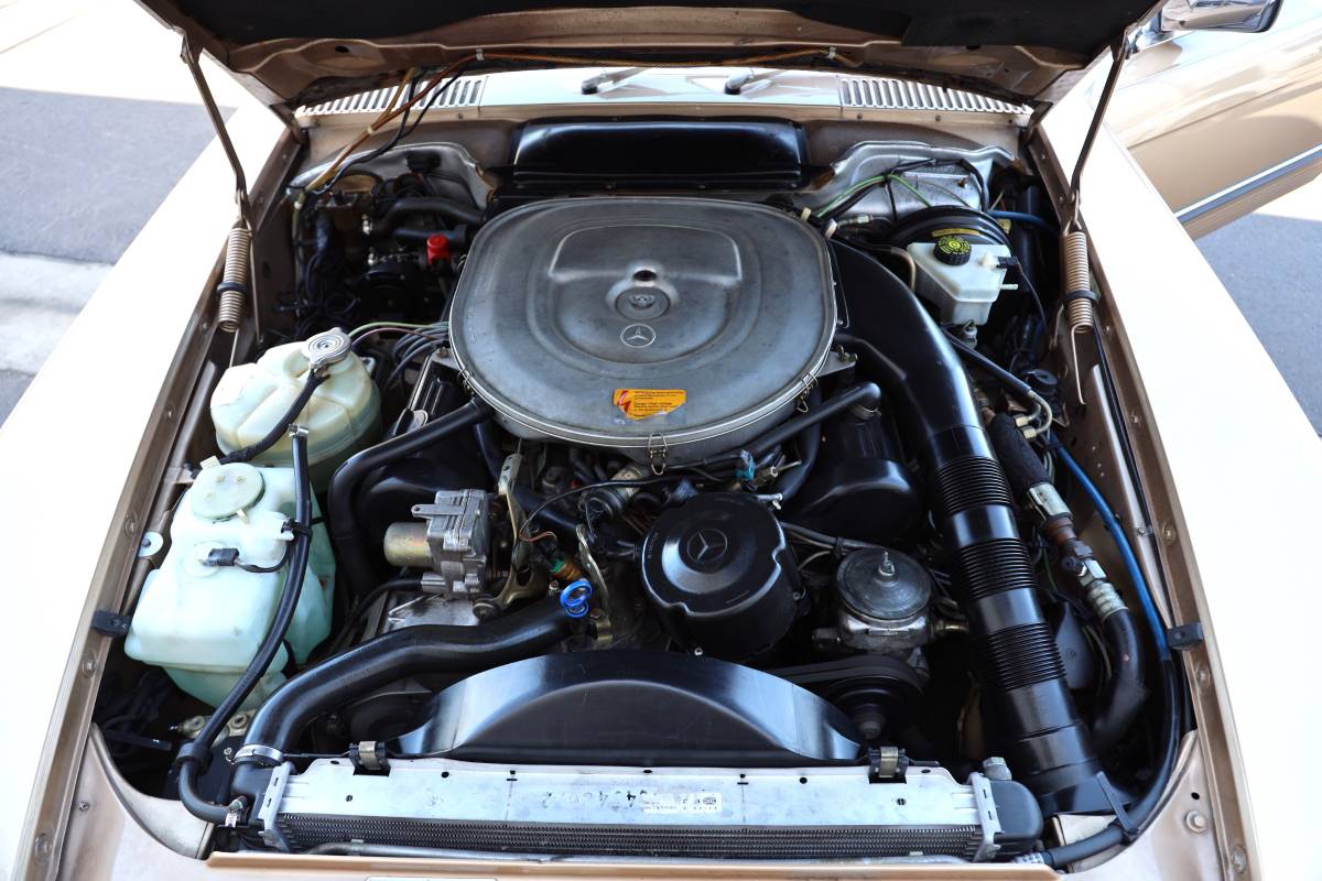 Mercedes-benz-560-560sl-1986-8