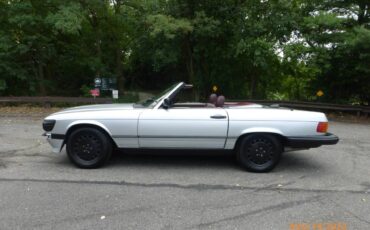Mercedes-benz-560-560sl-1986-silver-2