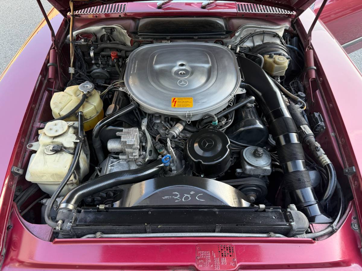 Mercedes-benz-560-560sl-1989-red-13