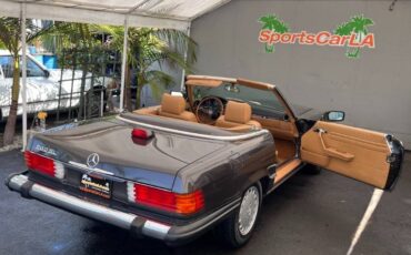 Mercedes-benz-560-class-1987-19