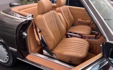 Mercedes-benz-560-class-1987-4
