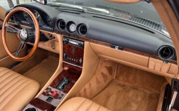 Mercedes-benz-560-class-1987-6
