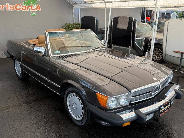 Mercedes-benz-560-class-1987-9