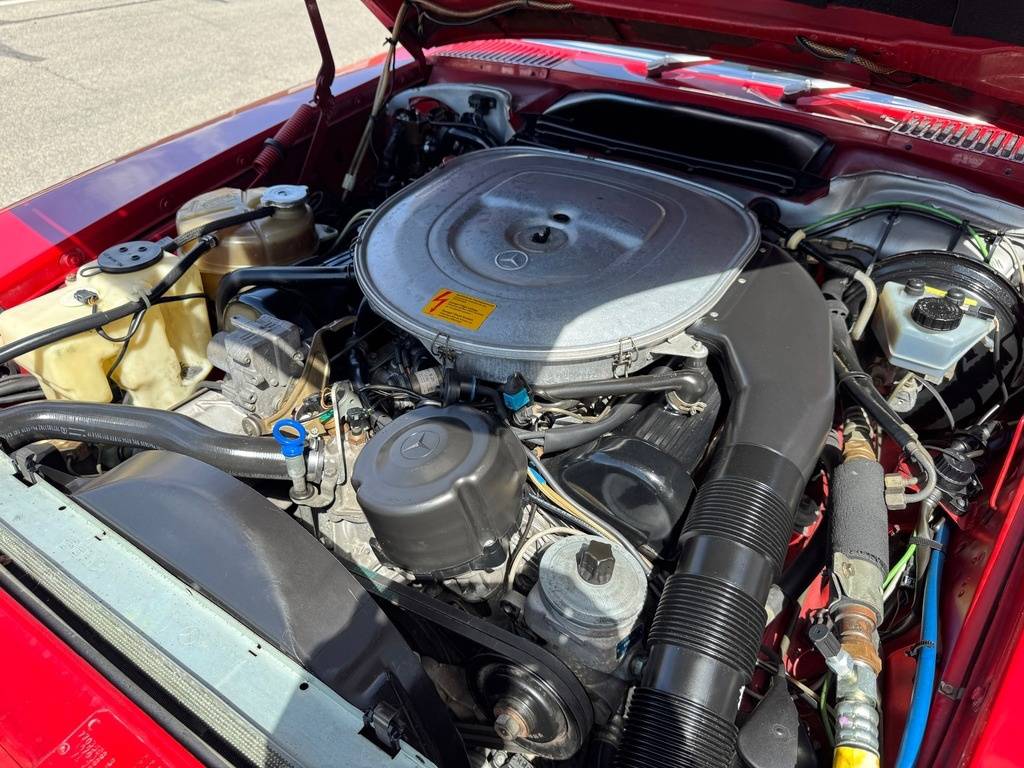 Mercedes-benz-560-class-1987-red-116