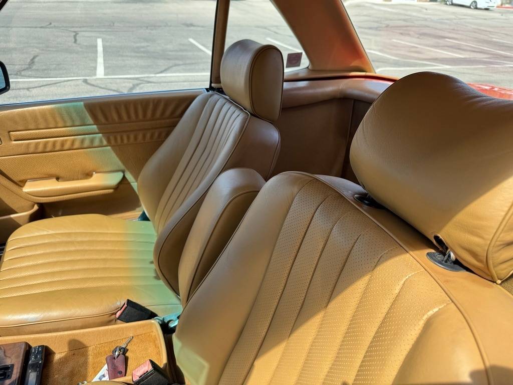 Mercedes-benz-560-class-1987-red-39