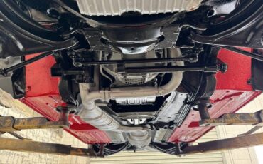 Mercedes-benz-560-class-1987-red-67