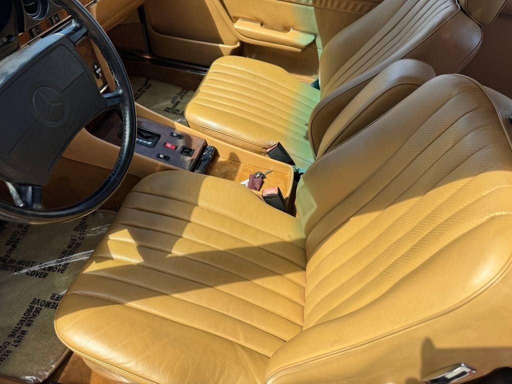 Mercedes-benz-560-class-1987-red-77