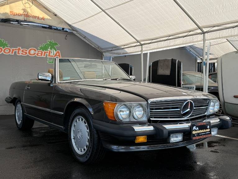 Mercedes-benz-560-class-1987
