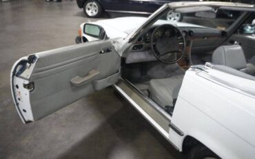 Mercedes-benz-560-class-1988-white-21