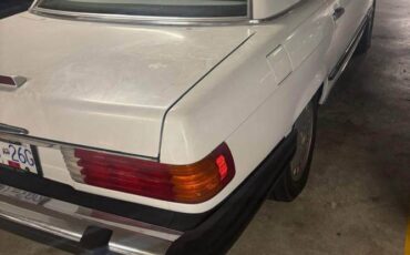 Mercedes-benz-560-sl-1984-white-2