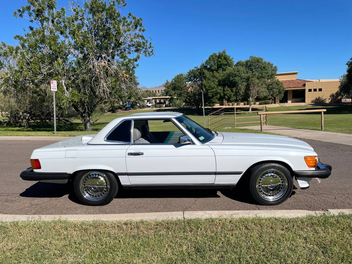 Mercedes-benz-560-sl-1986-1