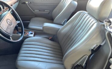 Mercedes-benz-560-sl-1986-12