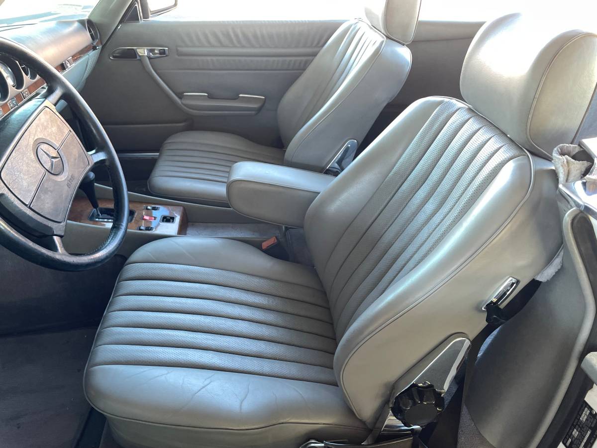 Mercedes-benz-560-sl-1986-12