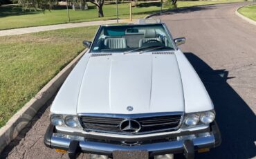 Mercedes-benz-560-sl-1986-5