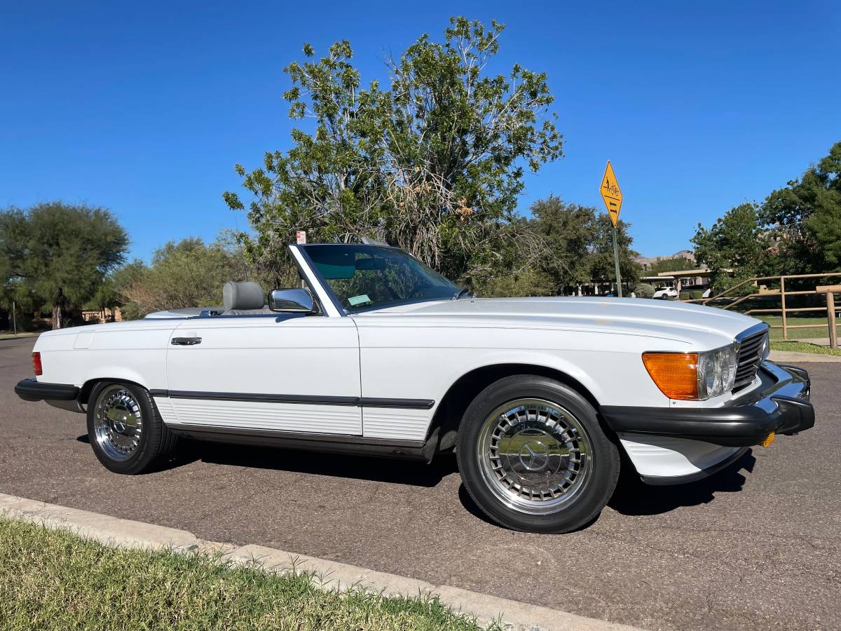 Mercedes-benz-560-sl-1986