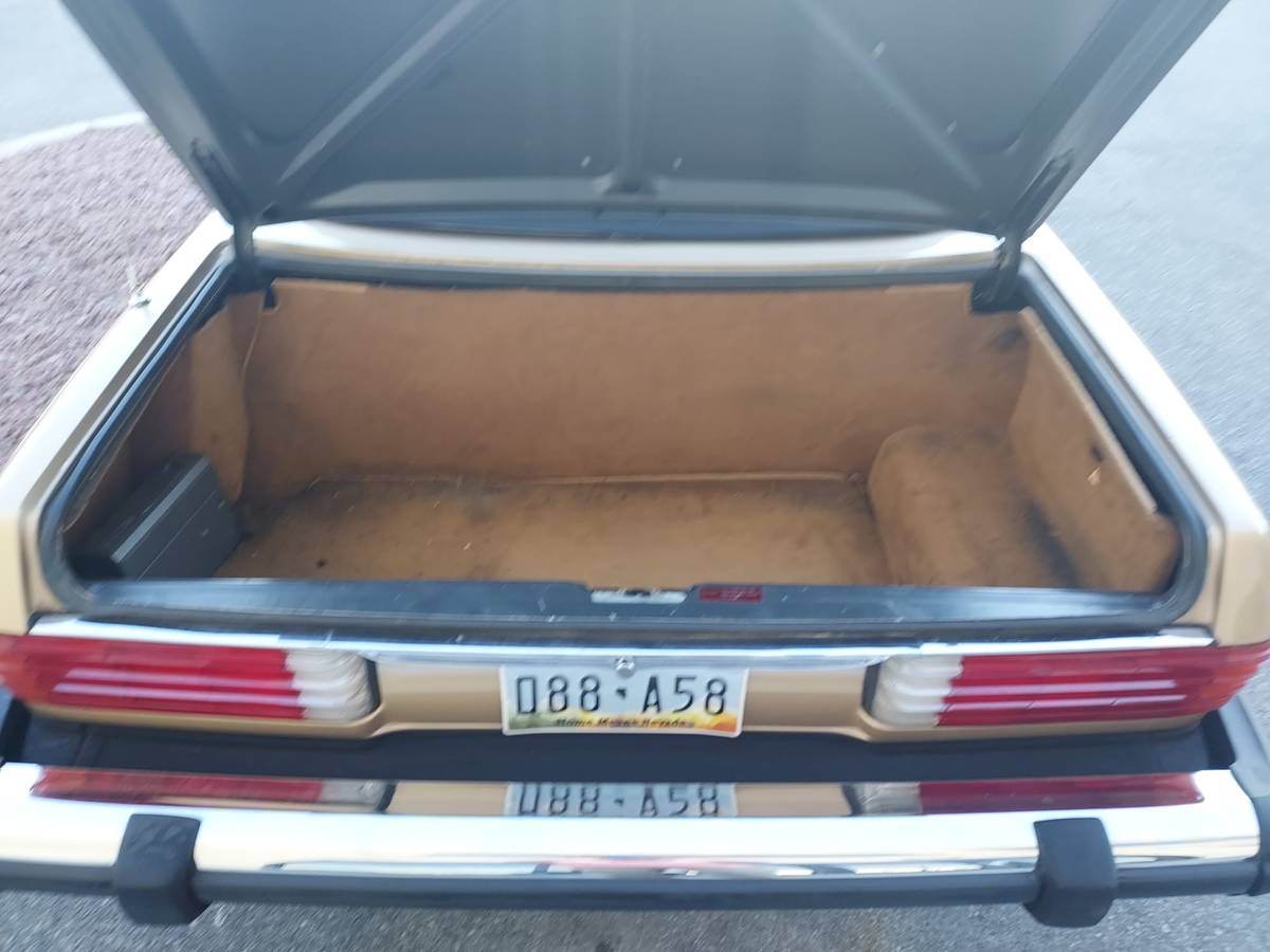 Mercedes-benz-560-sl-1987-10