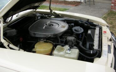 Mercedes-benz-560sl-1986-Light-Ivory-Palomino-12