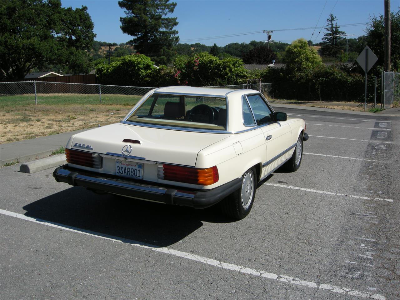 Mercedes-benz-560sl-1986-Light-Ivory-Palomino-15