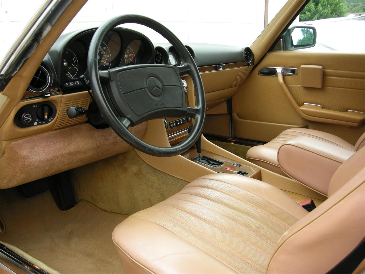 Mercedes-benz-560sl-1986-Light-Ivory-Palomino-6