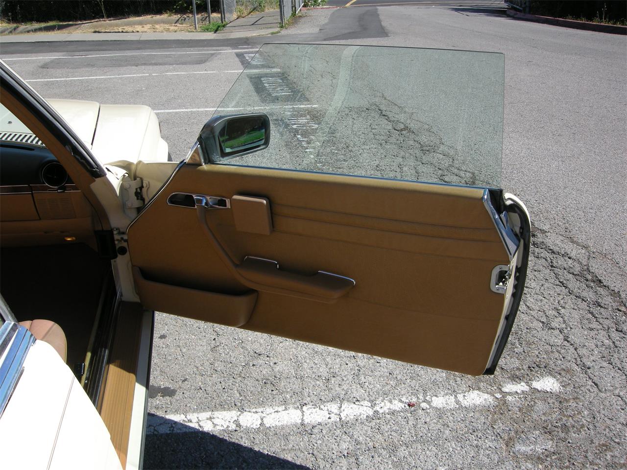 Mercedes-benz-560sl-1986-Light-Ivory-Palomino-9