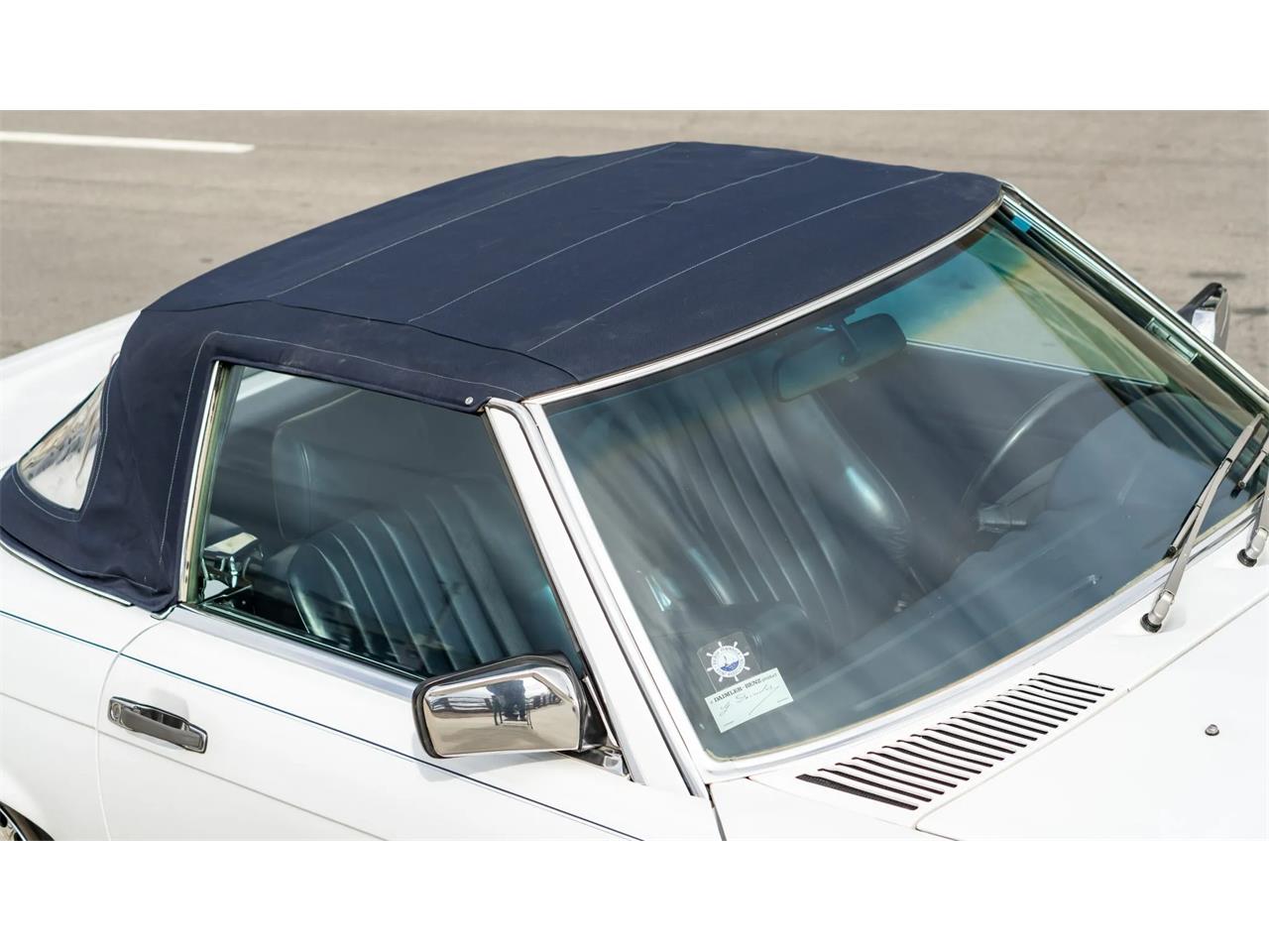 Mercedes-benz-560sl-1987-ARTIC-WHITE-BLUE-14