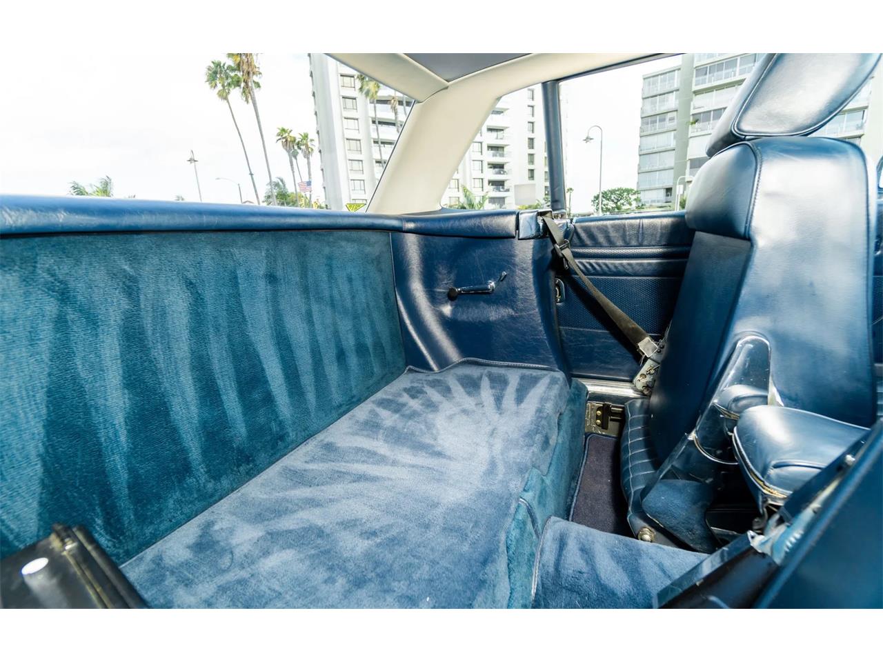 Mercedes-benz-560sl-1987-ARTIC-WHITE-BLUE-5