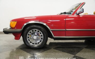 Mercedes-benz-560sl-1987-Red-Tan-29