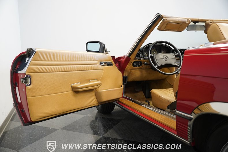 Mercedes-benz-560sl-1987-Red-Tan-40