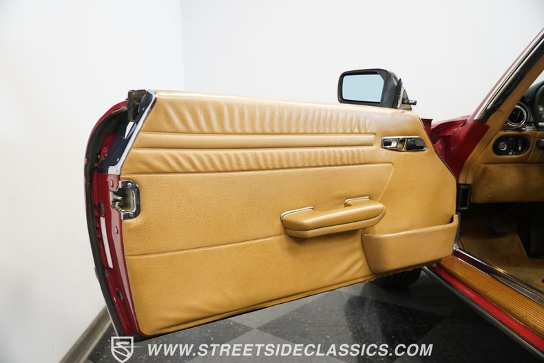 Mercedes-benz-560sl-1987-Red-Tan-41