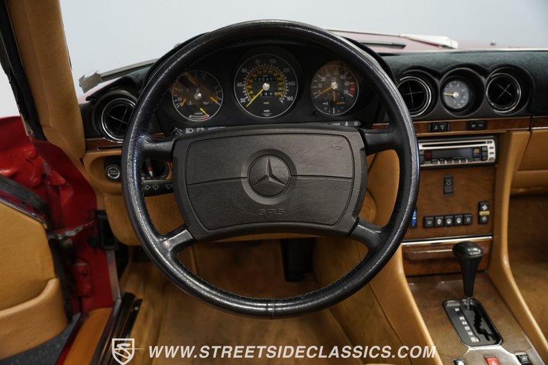 Mercedes-benz-560sl-1987-Red-Tan-45