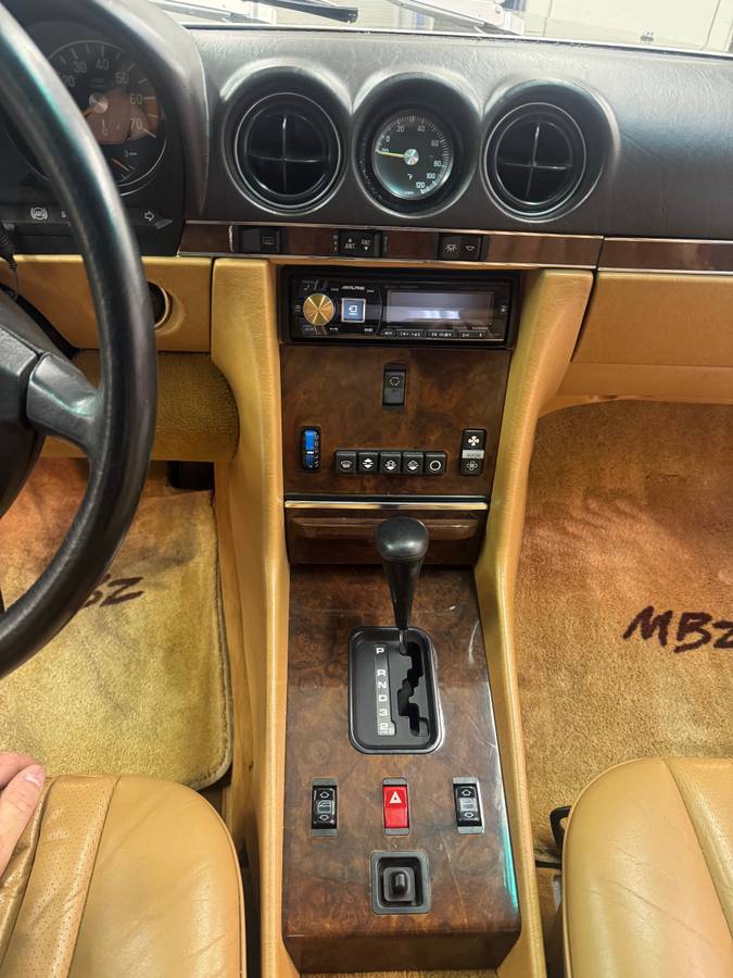 Mercedes-benz-560sl-1988-grey-2