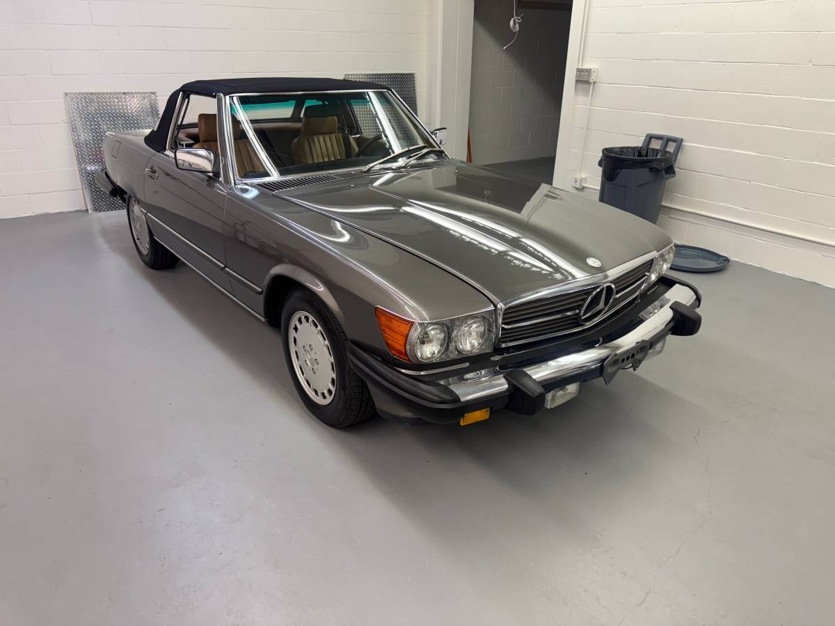 Mercedes-benz-560sl-1988-grey-5