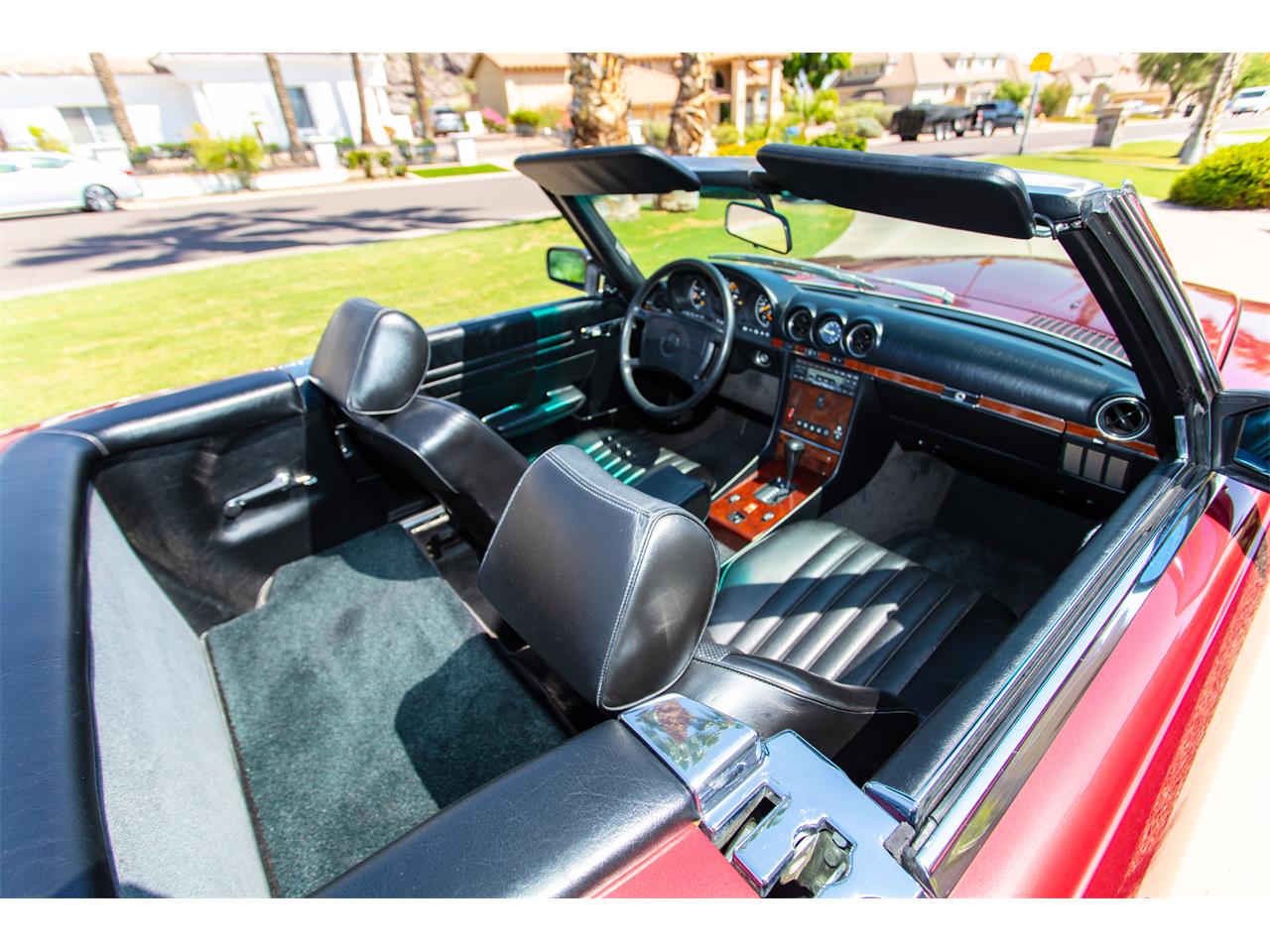 Mercedes-benz-560sl-1989-Red-Black-39