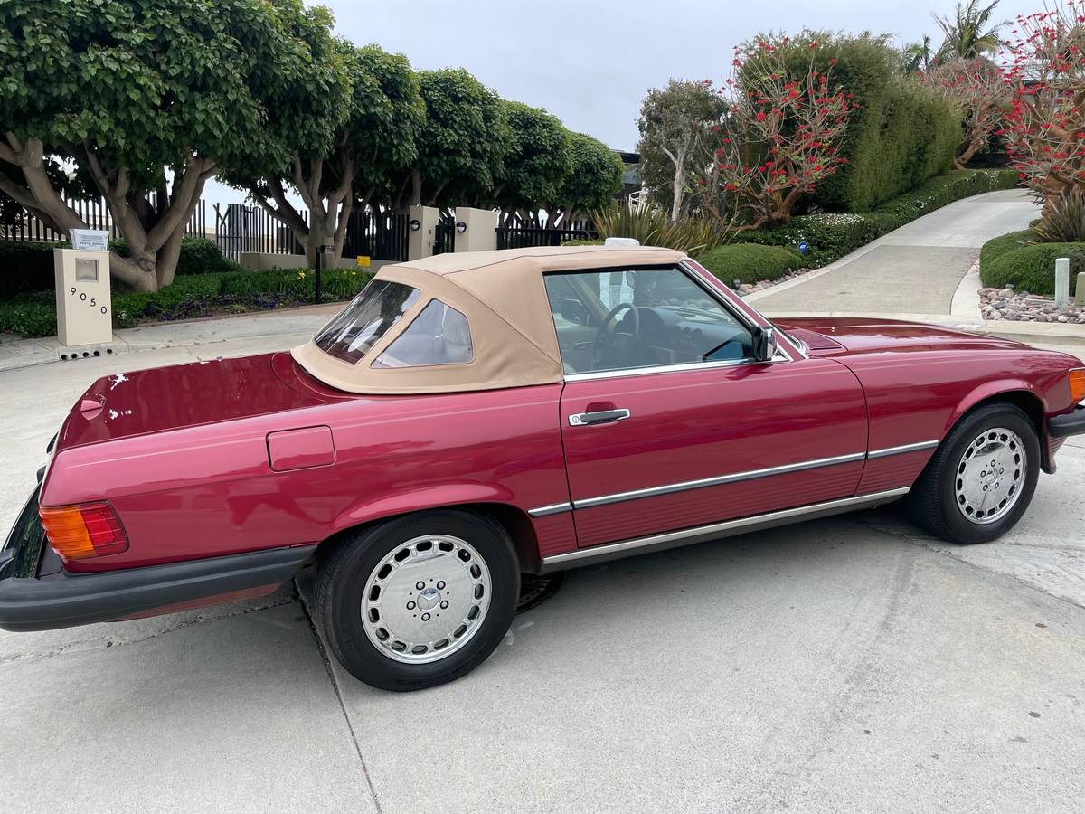 Mercedes-benz-560sl-1989-red-20