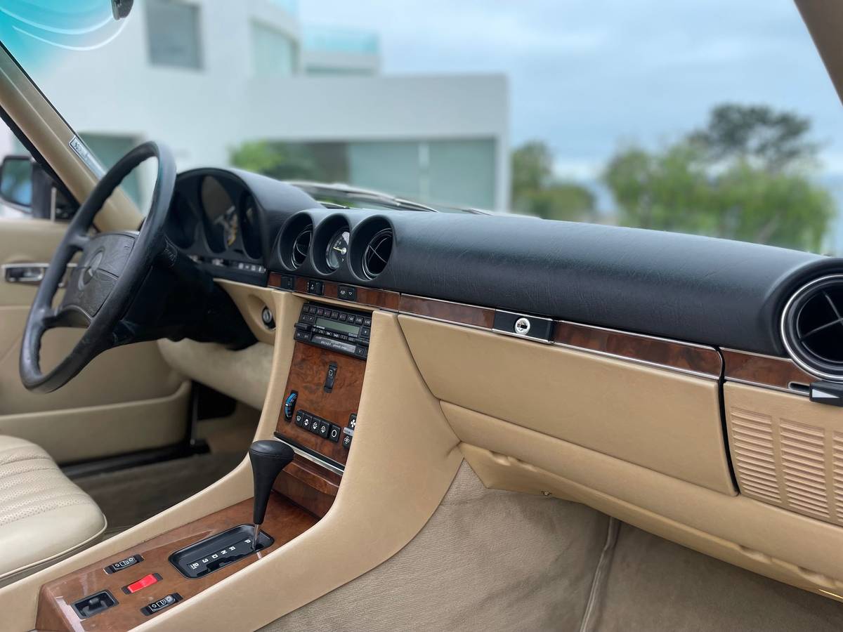 Mercedes-benz-560sl-1989-red-4