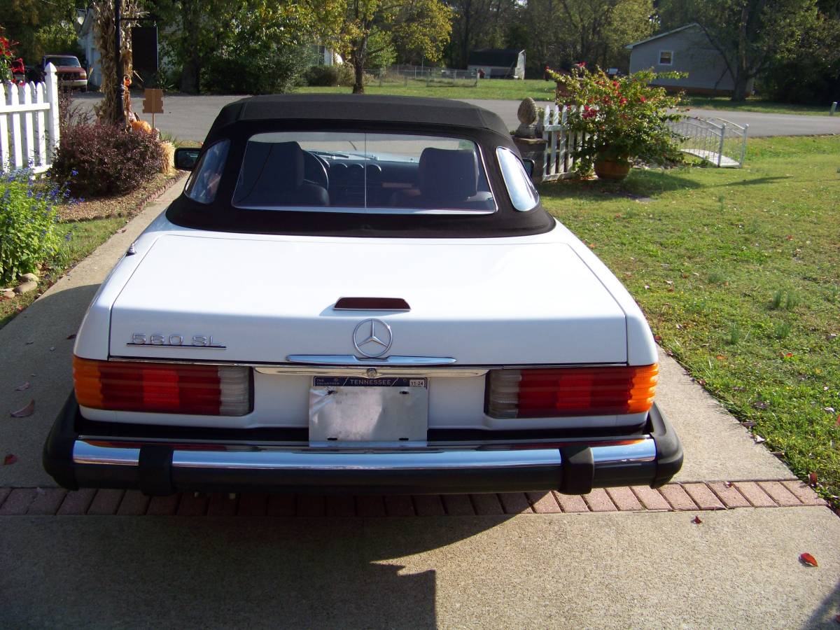 Mercedes-benz-560sl-1989-white-3