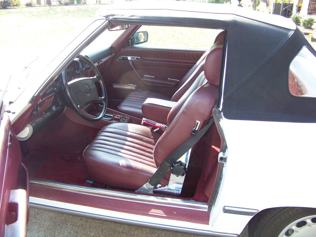 Mercedes-benz-560sl-1989-white-5
