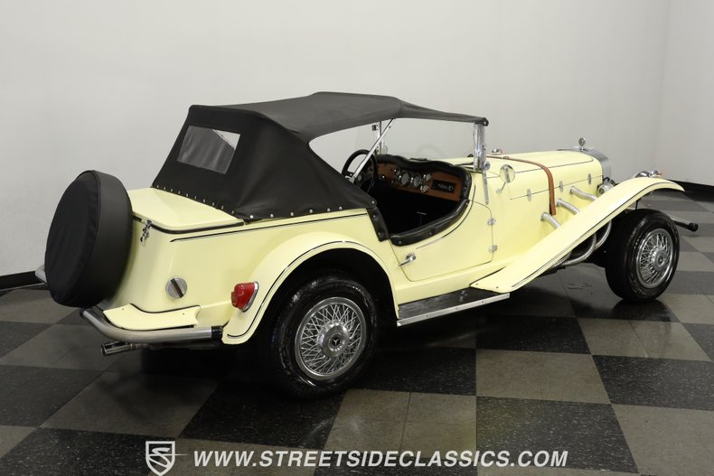 Mercedes-benz-Ssk-1929-Yellow-Black-10