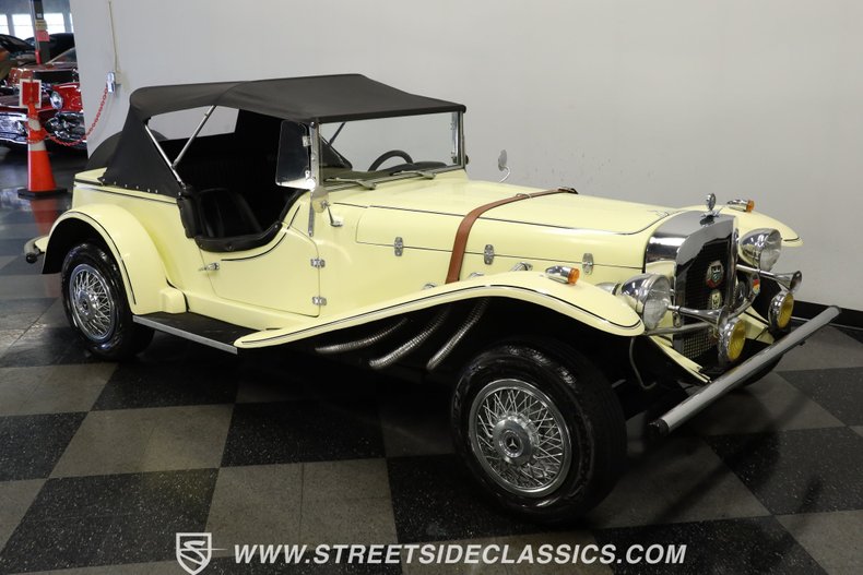 Mercedes-benz-Ssk-1929-Yellow-Black-12