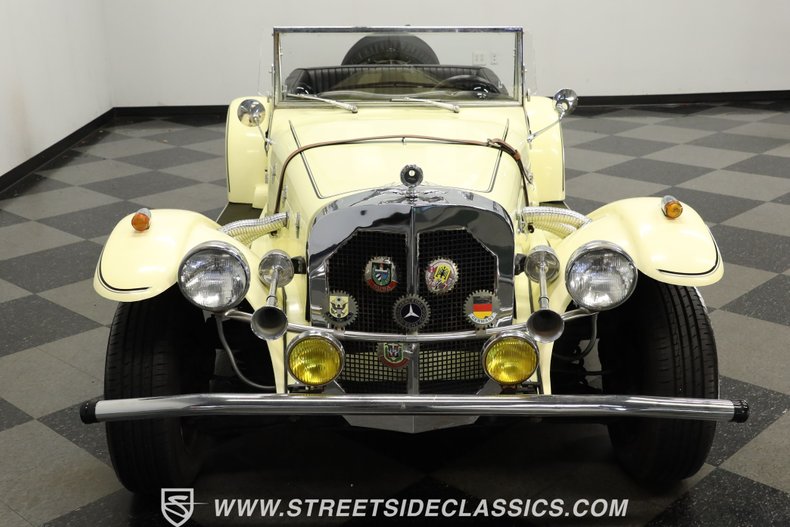 Mercedes-benz-Ssk-1929-Yellow-Black-14