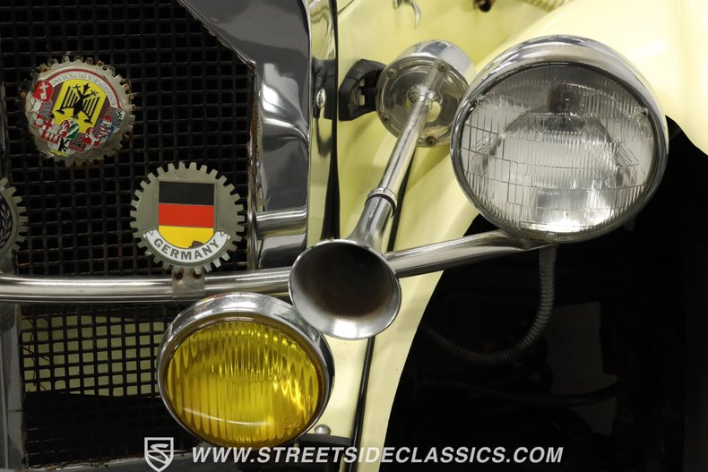 Mercedes-benz-Ssk-1929-Yellow-Black-18