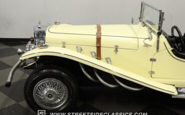 Mercedes-benz-Ssk-1929-Yellow-Black-25