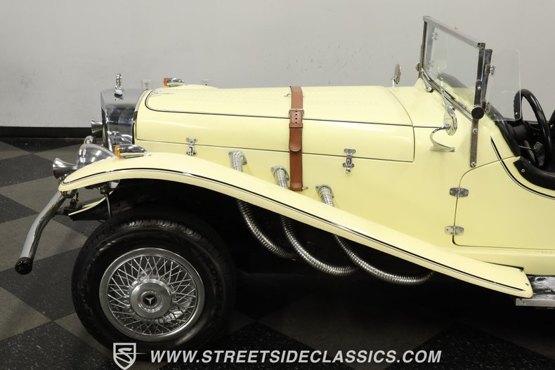 Mercedes-benz-Ssk-1929-Yellow-Black-25