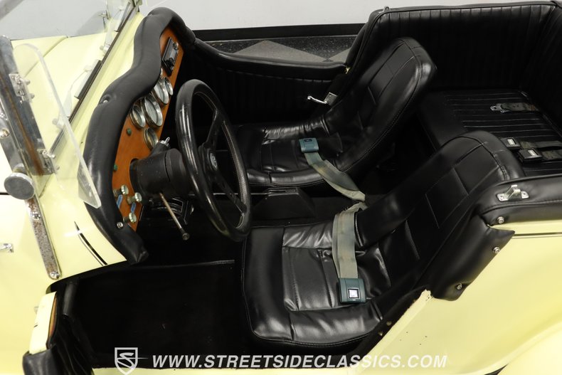 Mercedes-benz-Ssk-1929-Yellow-Black-32