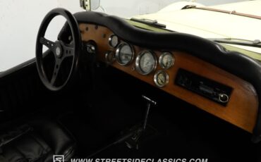 Mercedes-benz-Ssk-1929-Yellow-Black-43