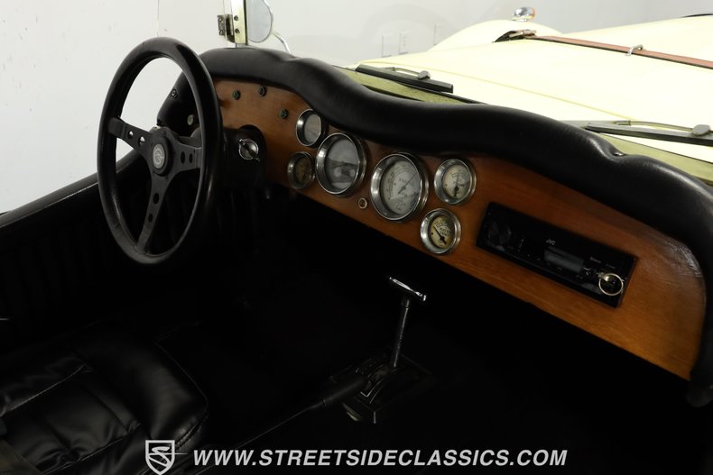 Mercedes-benz-Ssk-1929-Yellow-Black-43