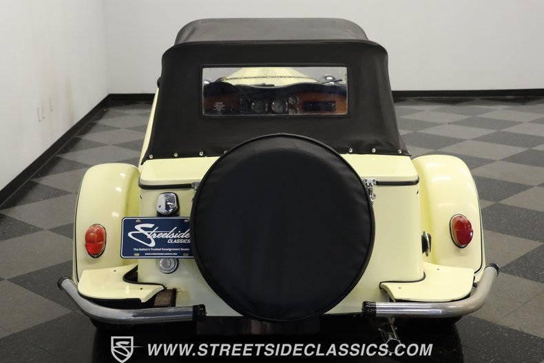 Mercedes-benz-Ssk-1929-Yellow-Black-7